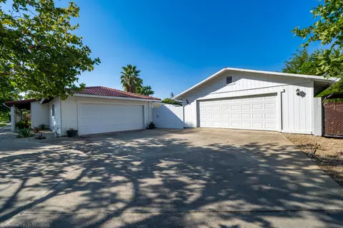 2682 Amethyst Way, Redding, CA 96003 photo 4