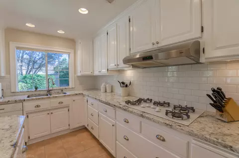 4610 St Charles Dr, Redding, CA 96002 photo 14