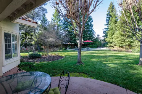 4610 St Charles Dr, Redding, CA 96002 photo 60