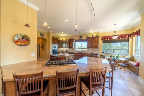 16288 Texas Springs Rd, Redding, CA 96001 photo 9