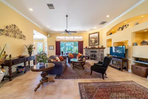 16288 Texas Springs Rd, Redding, CA 96001 photo 5