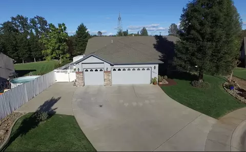4055 Cambria Dr, Redding, CA 96002 photo 51