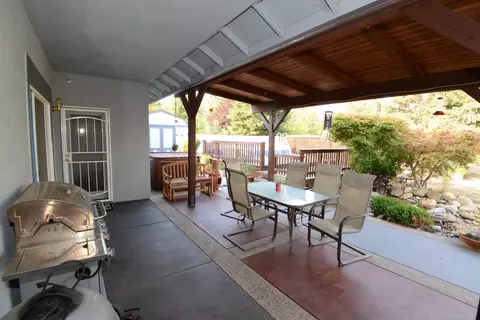 4055 Cambria Dr, Redding, CA 96002 photo 31