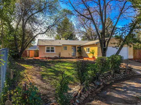 2221 Jonquil Way, Redding, CA 96002 photo 7