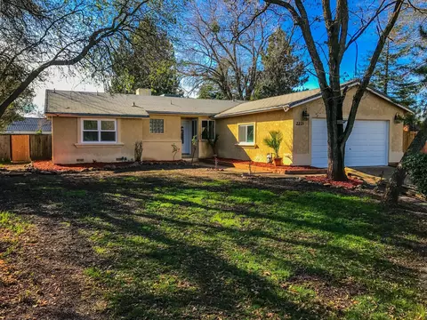 2221 Jonquil Way, Redding, CA 96002 photo 1