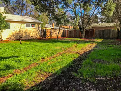 2221 Jonquil Way, Redding, CA 96002 photo 49