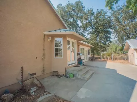 475 Kaer Ave, Red Bluff, CA 96080 photo 8