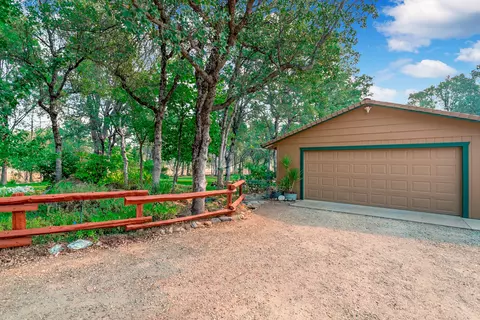 11800 Quartz Hill Rd, Redding, CA 96003 photo 59
