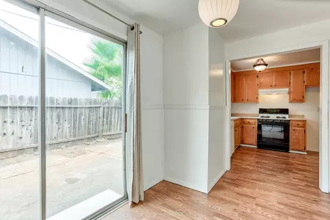 3893 Polaris Way, Redding, CA 96002 photo 9