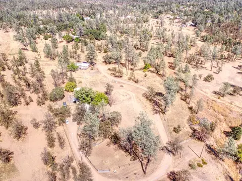 21098 Golden W Rd, Redding, CA 96003 photo 22