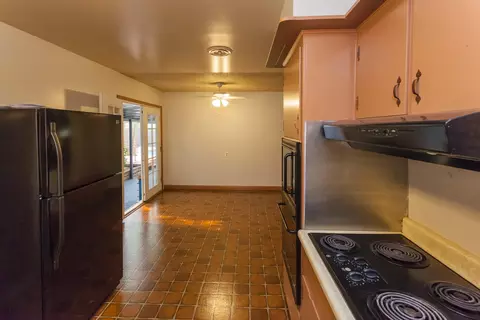 2553 Belladonna St, Redding, CA 96002 photo 9