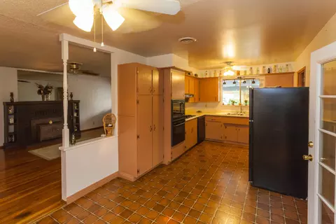 2553 Belladonna St, Redding, CA 96002 photo 6