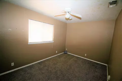 1146 Belcrest Dr, Redding, CA 96003 photo 8