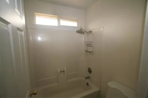 1146 Belcrest Dr, Redding, CA 96003 photo 12