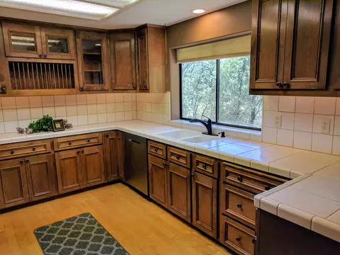 13533 Hanna Way, Redding, CA 96003 photo 49