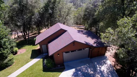 13533 Hanna Way, Redding, CA 96003 photo 18