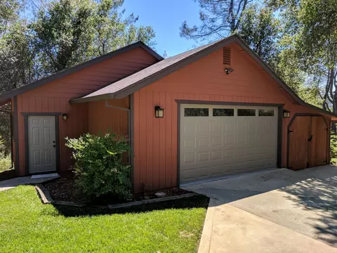 13533 Hanna Way, Redding, CA 96003 photo 8