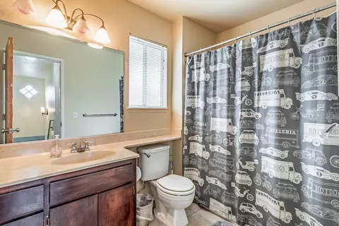 586 Brock Dr, Redding, CA 96003 photo 19