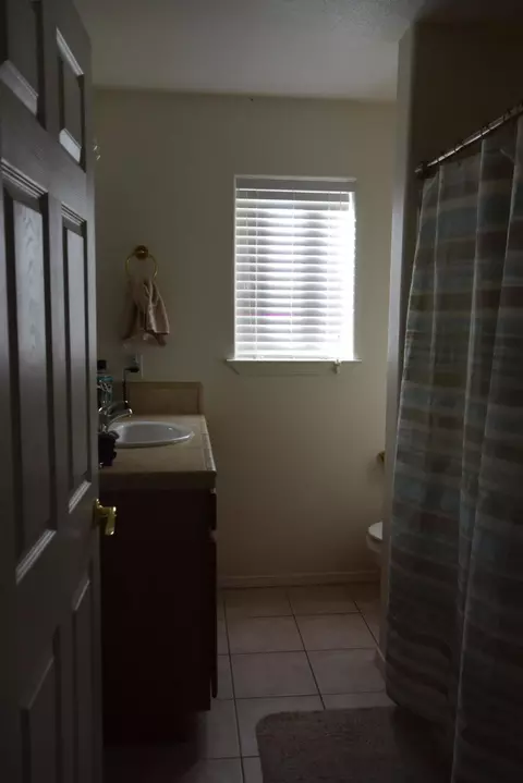 633 Marijean Way, Redding, CA 96003 photo 26