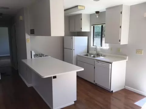 2537 Sabre Ct, Redding, CA 96002 photo 18