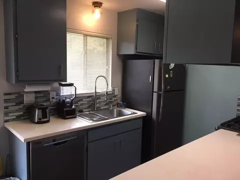 2537 Sabre Ct, Redding, CA 96002 photo 4