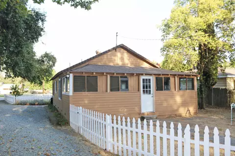 5250 E Bonnyview Rd, Redding, CA 96001 photo 6