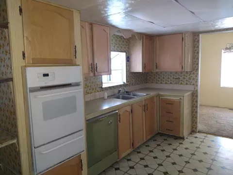 21481 Old 44 Dr, Redding, CA 96003 photo 4