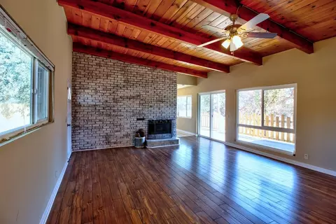 1351 Ridge Dr, Redding, CA 96001 photo 8