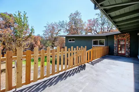 1351 Ridge Dr, Redding, CA 96001 photo 33
