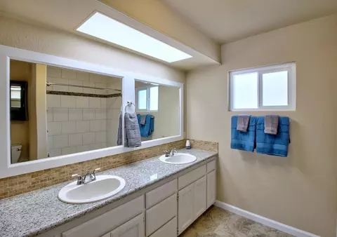 1351 Ridge Dr, Redding, CA 96001 photo 21