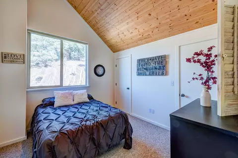 13805 Broken Branch Trl, Redding, CA 96003 photo 36