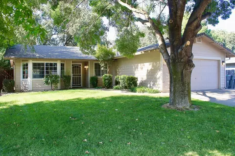 3070 Driftstone Dr, Anderson, CA 96007 photo 2