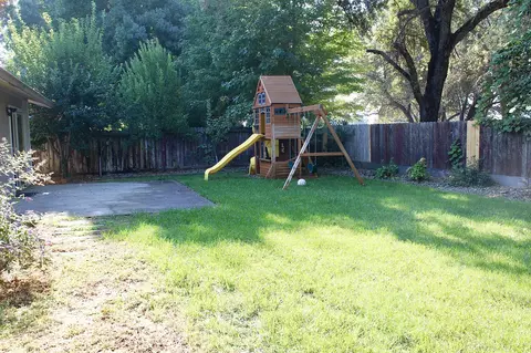 3070 Driftstone Dr, Anderson, CA 96007 photo 19