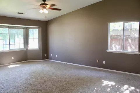 3070 Driftstone Dr, Anderson, CA 96007 photo 4