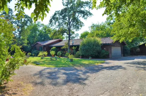 11442 E Stillwater Way, Redding, CA 96003 photo 1