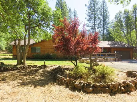40294 Mcarthur Rd, Fall River Mills, CA 96028 photo 3