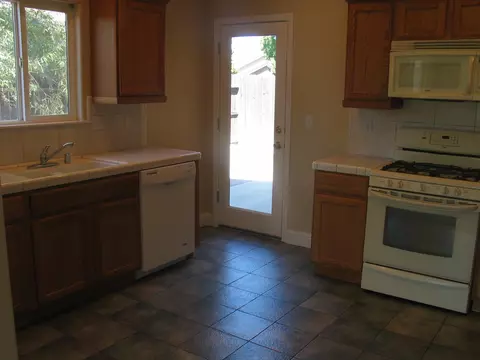 630 Vallecito Way, Red Bluff, CA 96080 photo 8
