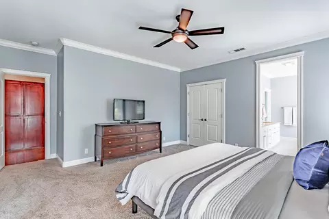 956 Montclair Dr, Redding, CA 96003 photo 14