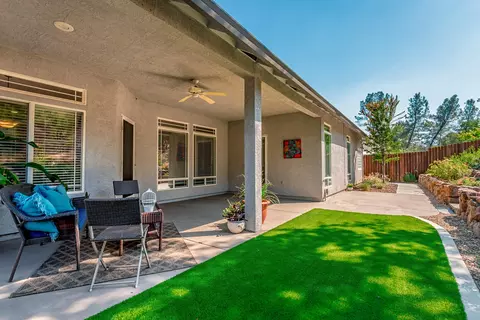 956 Montclair Dr, Redding, CA 96003 photo 26