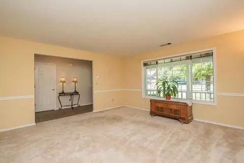6813 Riata Dr, Redding, CA 96002 photo 17