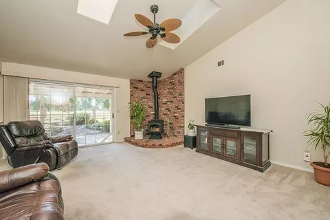 6813 Riata Dr, Redding, CA 96002 photo 26