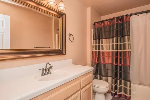 6813 Riata Dr, Redding, CA 96002 photo 32