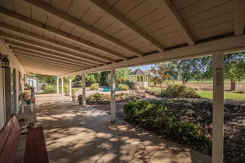 6813 Riata Dr, Redding, CA 96002 photo 12