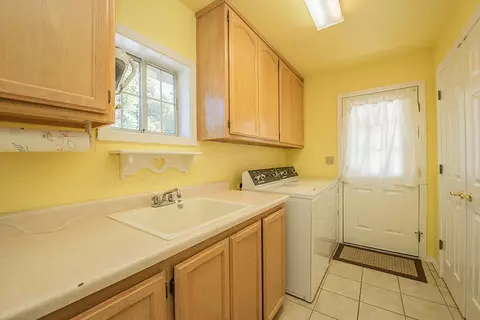 6813 Riata Dr, Redding, CA 96002 photo 33