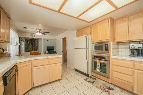 6813 Riata Dr, Redding, CA 96002 photo 24