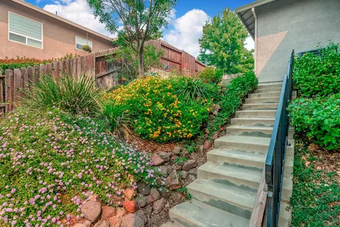 1041 Rollingview Dr, Redding, CA 96003 photo 29
