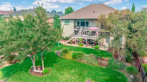 1041 Rollingview Dr, Redding, CA 96003 photo 38