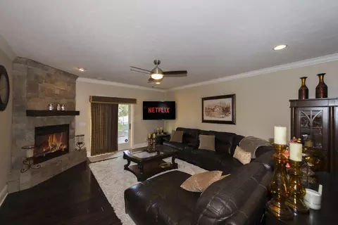 1245 Chandon Ct, Redding, CA 96003 photo 4