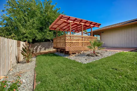 832 Springer Dr, Redding, CA 96003 photo 7