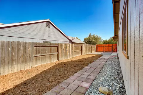 832 Springer Dr, Redding, CA 96003 photo 35
